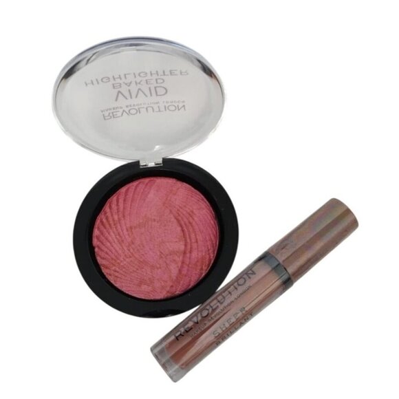 Revolution Vivid Baked Highlighter & Sheer Lip Gloss Makeup Set - Picture 5 of 6